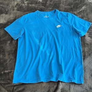 The Nike tee University blue embroidered logo short sleeve shirt Mens Large